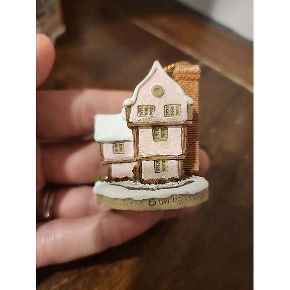 Lot David Winter Cottages Christmas Ornaments Tudor Fairytale Freds Castle - Picture 9 of 13